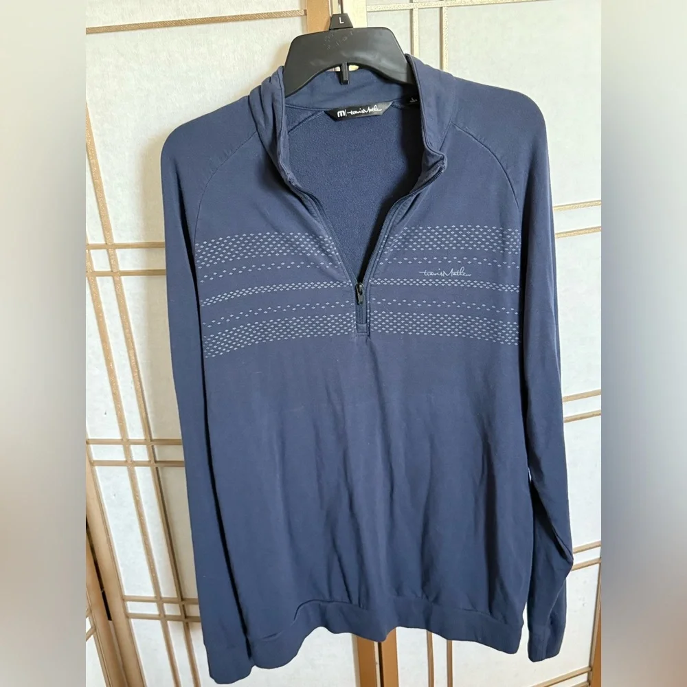 Travis Mathew Navy Blue Grey Men's quarter zip pull-over sweater - Sz Large! EUC